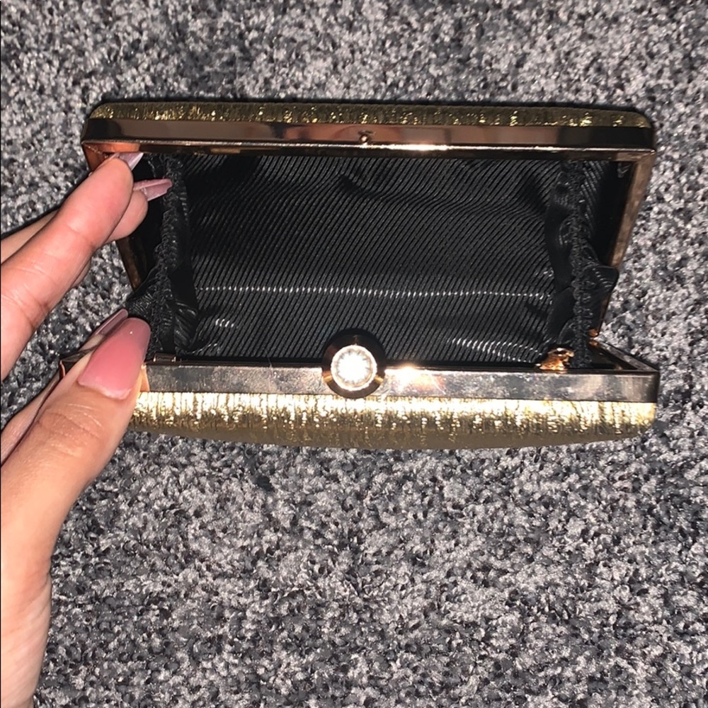 Handbag - Picture 2 of 2